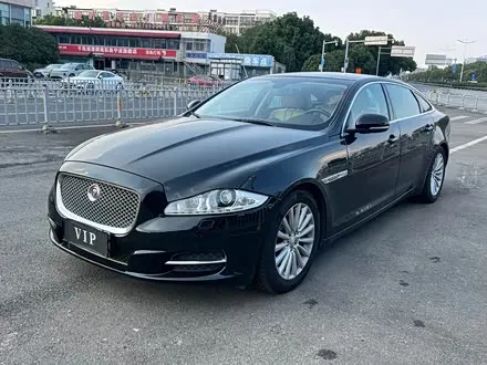JAGUAR XJ 2015