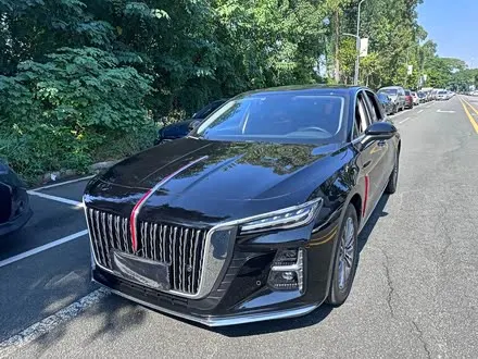 HONGQI H5 — из Китая под ключ