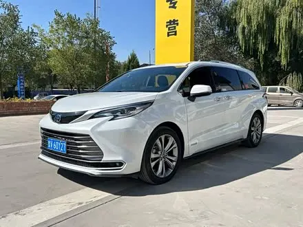 TOYOTA SIENNA — из Кореи под ключ