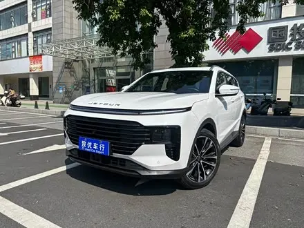 JETOUR X70 PLUS 2025