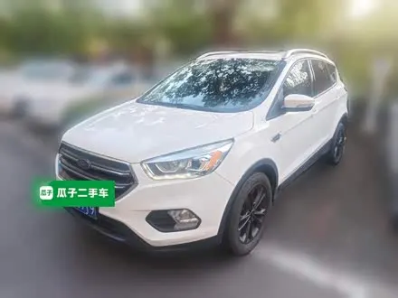 FORD KUGA 2019