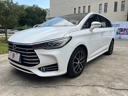 BYD SONG MAX 2017