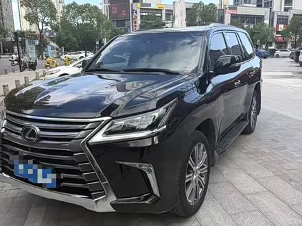 LEXUS LX — из Китая под ключ
