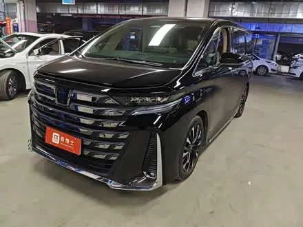 TOYOTA VELLFIRE — из Китая под ключ