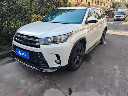 TOYOTA HIGHLANDER — из Кореи под ключ