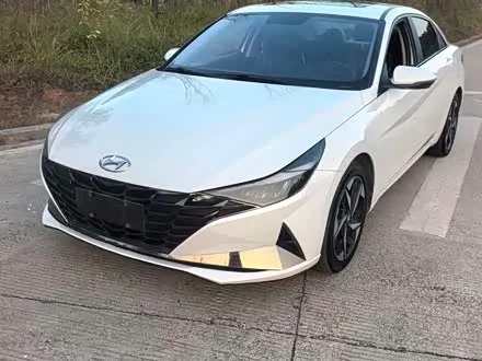 HYUNDAI ELANTRA — из Кореи под ключ