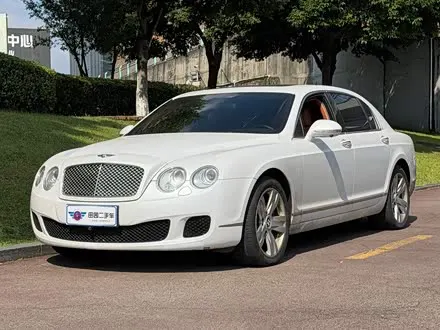 BENTLEY FLYING SPUR 2010