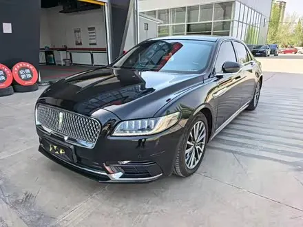 LINCOLN CONTINENTAL 2017