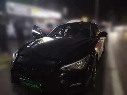 INFINITI Q50 2014
