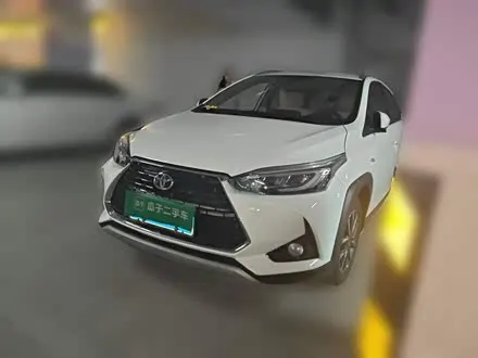 TOYOTA YARIS L — из Китая под ключ
