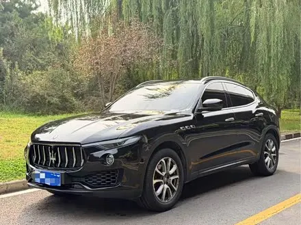 MASERATI LEVANTE 2016