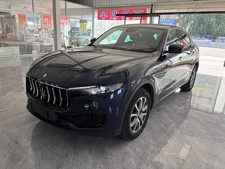 MASERATI LEVANTE 2018