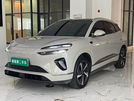BYD SEALION 06 2025