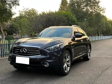 INFINITI QX70 — из Китая под ключ
