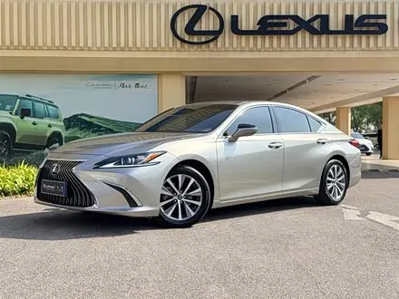 LEXUS ES — из Китая под ключ