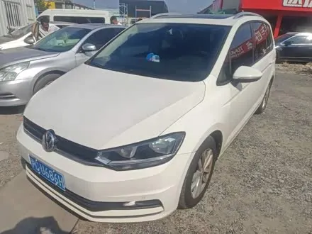 VOLKSWAGEN TOURAN — из Китая под ключ