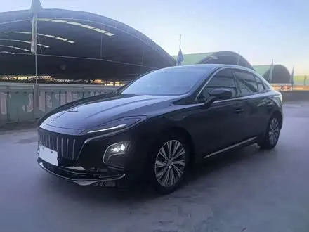 HONGQI E-QM5 2023