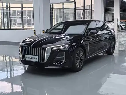 HONGQI H5 — из Китая под ключ