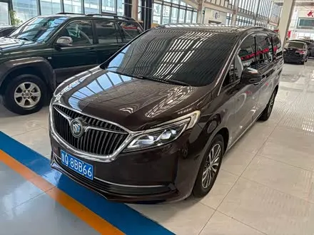 BUICK GL8 2017