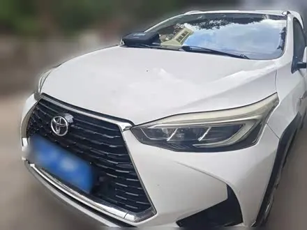 TOYOTA YARIS L 2020