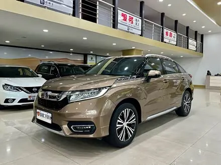 HONDA AVANCIER 2017