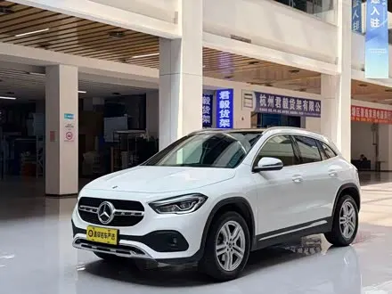 MERCEDES-BENZ GLA — из Кореи под ключ
