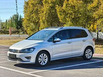 VOLKSWAGEN GOLF · SPORTSVAN — из Китая под ключ