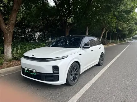 LI AUTO L7 2023