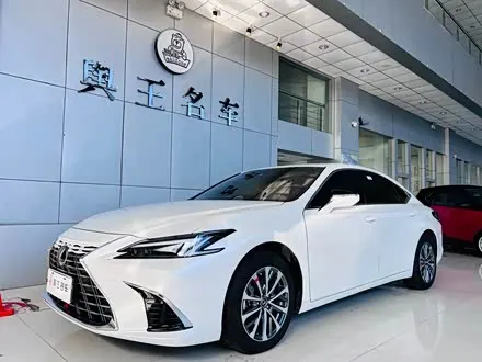 LEXUS ES — из Китая под ключ
