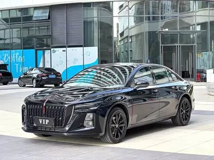 HONGQI H5 — из Китая под ключ
