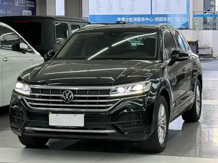 VOLKSWAGEN TOUAREG — из Китая под ключ