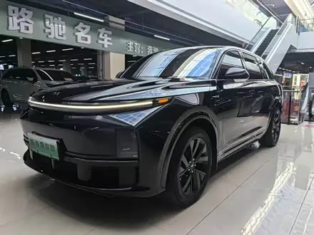 LI AUTO L7 2023