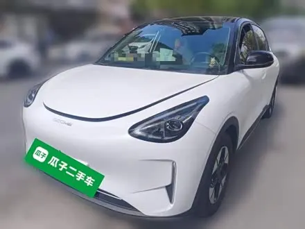 GEELY XINGYUAN 2025