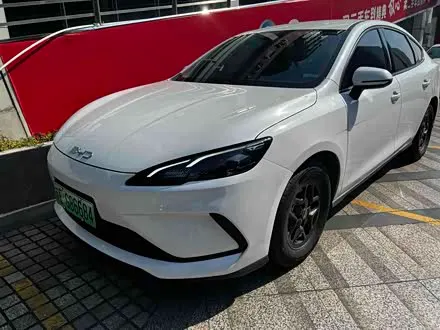 BYD SEAL 05 DM-I 2025
