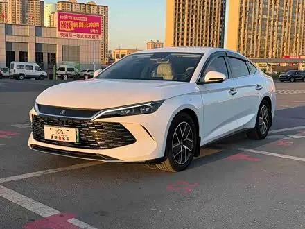 BYD QIN L 2024