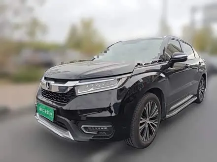 HONDA AVANCIER 2017