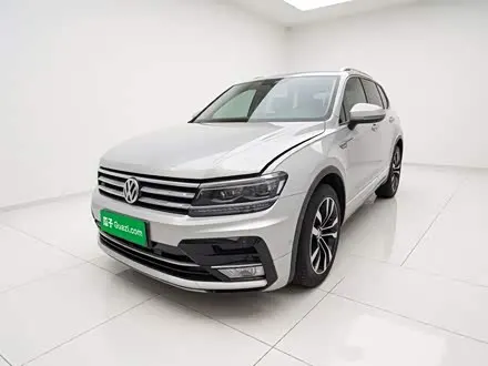 VOLKSWAGEN TIGUAN L 2019