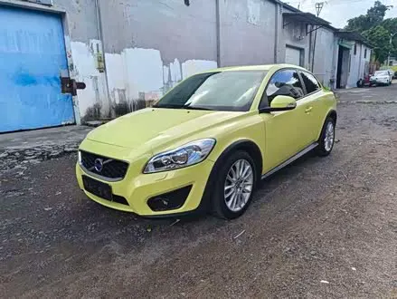 VOLVO C30 2012 — из Китая под ключ