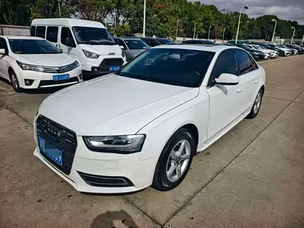 AUDI A4L 2013 — 90 000 км, Китай — под ключ — фото 1