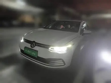VOLKSWAGEN GOLF 2023 — из Китая под ключ