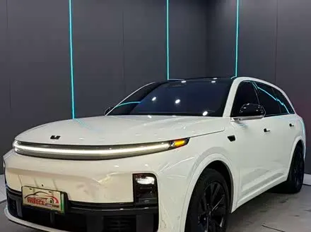 LI AUTO L7 2023