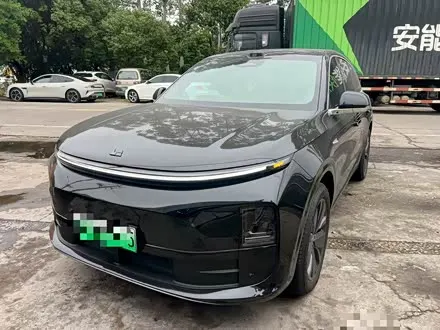 LI AUTO L6 2025