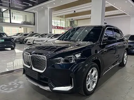 BMW IX1 — из Китая под ключ