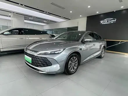 BYD QIN L 2025