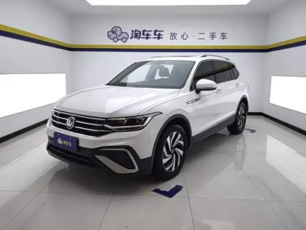 VOLKSWAGEN TIGUAN L 2022