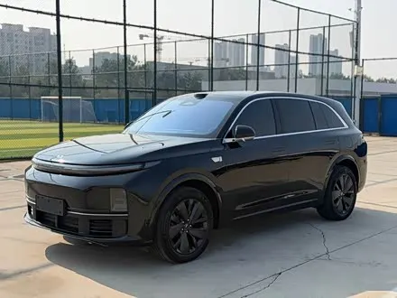 LI AUTO L7 2025