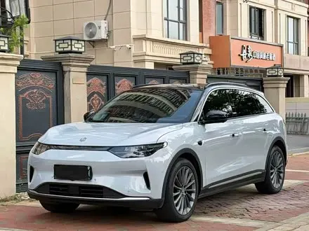 LEAPMOTOR C11 — из Китая под ключ