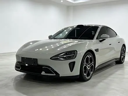 XIAOMI SU7 2024