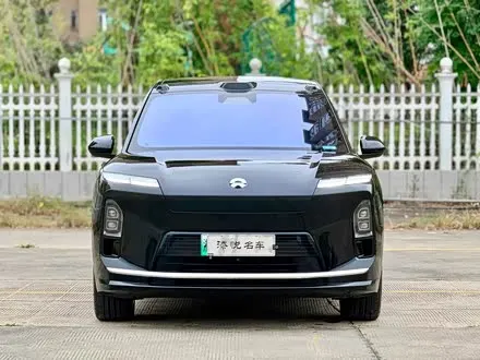 NIO ES8 — из Китая под ключ