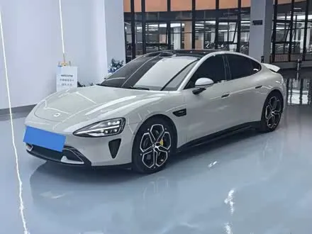 XIAOMI SU7 2024